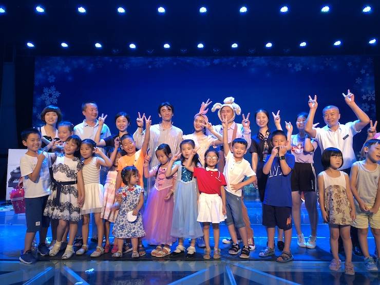 SG胜游献给孩子的音乐启蒙课|儿童剧《七耳兔寻找乐器之王》巡演·绵阳站成功举办
