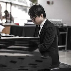 宋思衡的“宅抗疫” | 挑战主播、筹集口罩、闭关作曲，这位取消了20场演出的钢琴家原来这么忙！